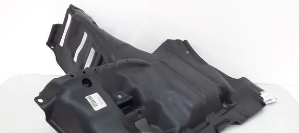 Toyota Avensis T220 Engine splash shield/under tray 