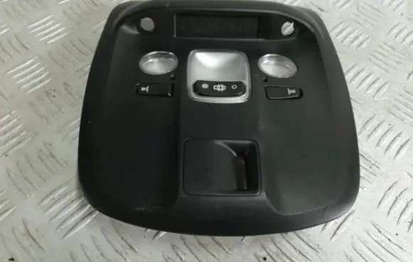 Peugeot 308 Front seat light