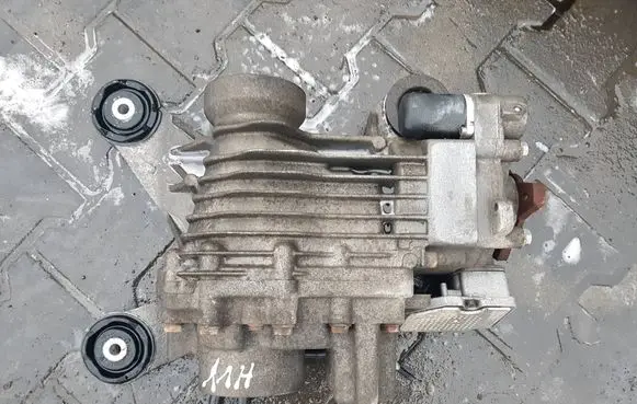 Audi A3 S3 8P Rear differential 0AV525010B HVY 1K0907554F
