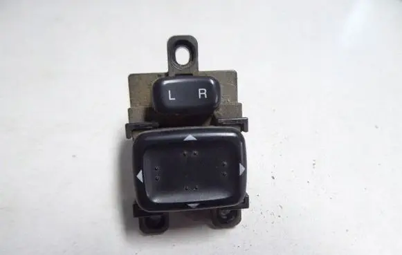 Mazda 6 Wing mirror switch 183608