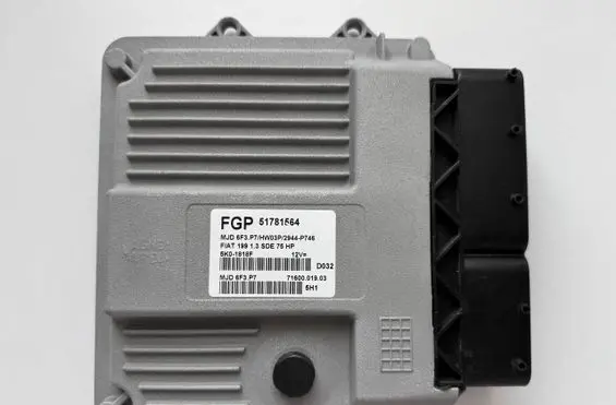 Fiat Grande Punto Engine control unit/module 51781564 MJD6F3P7