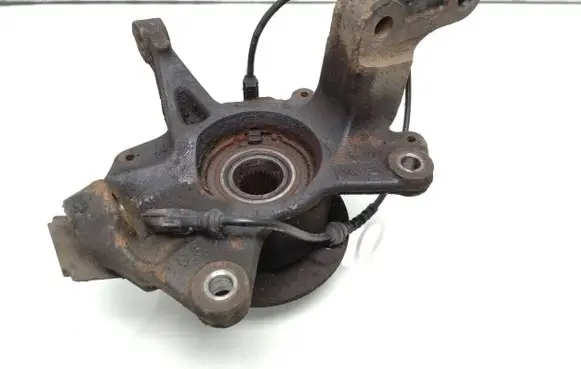 Renault Megane III Front wheel hub spindle knuckle 479100004R