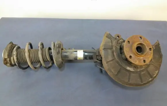 Front shock absorber with coil spring