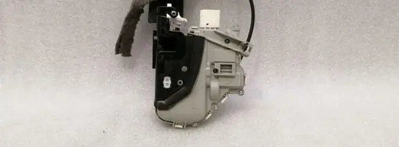 Porsche Panamera (970) Front door lock 8J2837016C