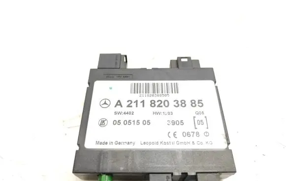 Mercedes-Benz CLS C219 Keyless (KESSY) go control unit/module A2118203885 05051505