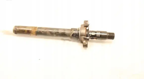 Peugeot 508 Fuel injector 9688438580