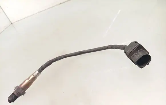 KIA Carens II Lambda probe sensor 393502A400
