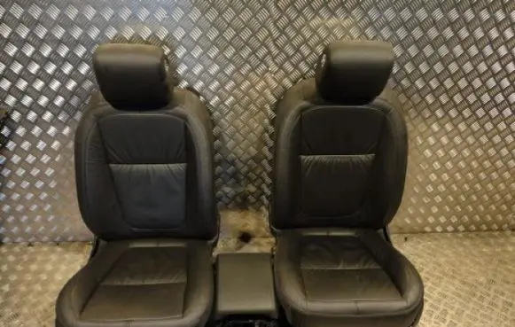 Jaguar XF X250 Seat set 