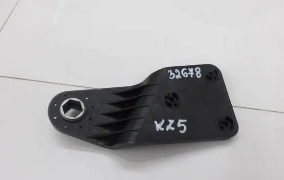Mercedes-Benz GLE W167 Holder (bracket) A1678207001