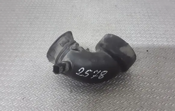 Chrysler Neon II Air intake duct part