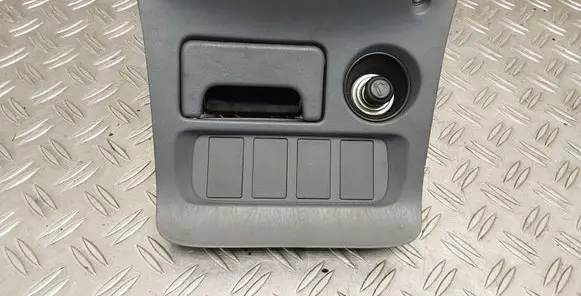 Ashtray (front)