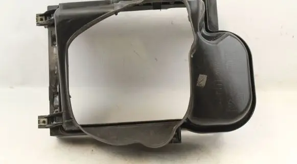 BMW X1 E84 Radiator support slam panel bracket 7586544 17117586544