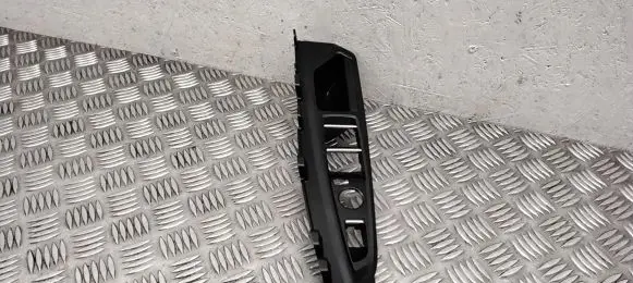 BMW X5 F15 Front door window switch trim 7292180 7317718