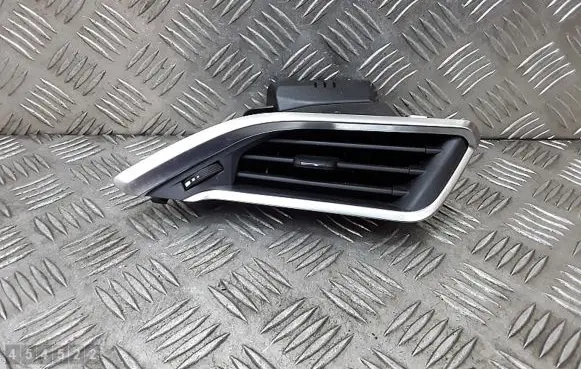 Peugeot 2008 I Dashboard side air vent grill/cover trim 9673131677