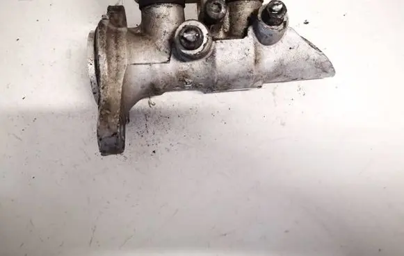 Renault Scenic III - Grand scenic III Master brake cylinder