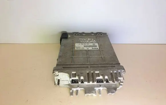 Acura ILX Engine control unit/module 028906021AT 0281001368 0281001369