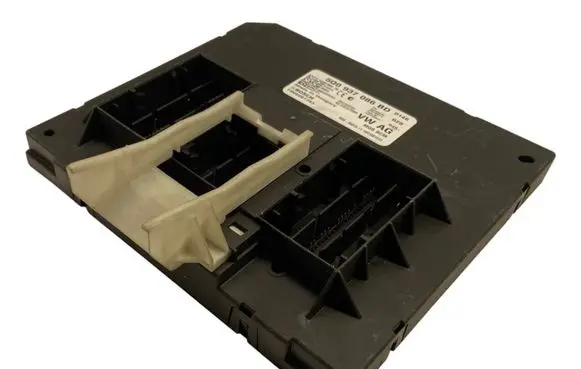 Volkswagen PASSAT B8 Comfort/convenience module 5Q0937086BD F005V01783