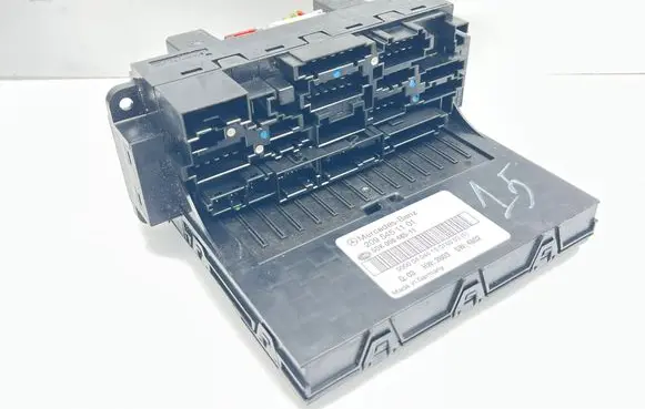 Mercedes-Benz CLK A209 C209 Fuse module 2095451101 5DK00848511