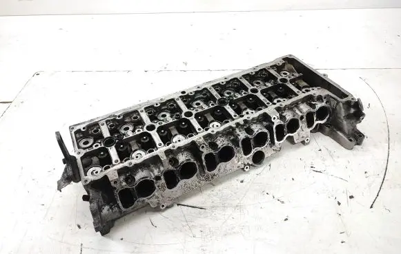 BMW 3 E90 E91 Engine head 7800003 7807503 E0528380