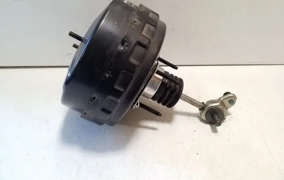 Jaguar XJ X351 Brake booster AW932B195BC