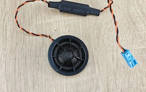 BMW X6 G06 Front door high frequency speaker 6809632