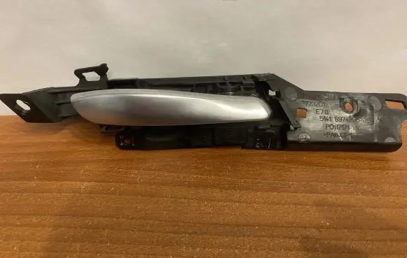 BMW X5 E70 Front door interior handle 6974296 B29