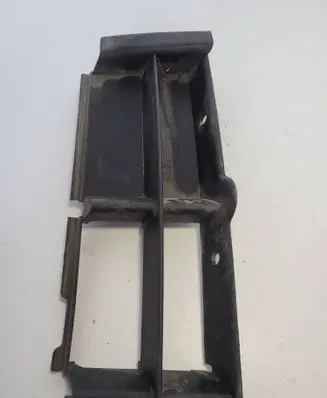 BMW 5 E39 Front bumper lower grill 51118235640