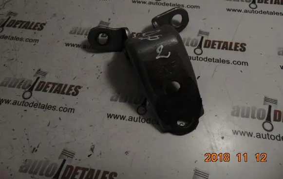 Honda Jazz Front door upper hinge