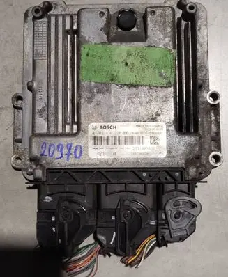 Renault Megane III Engine control unit/module 237100323r 0281016228