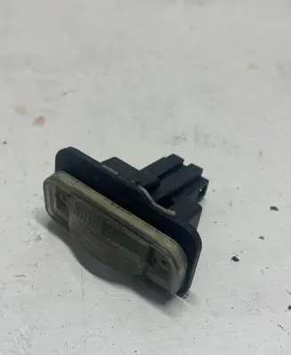 Mercedes-Benz E W211 Number plate light 153061