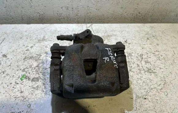 Fiat Fiorino Front brake caliper