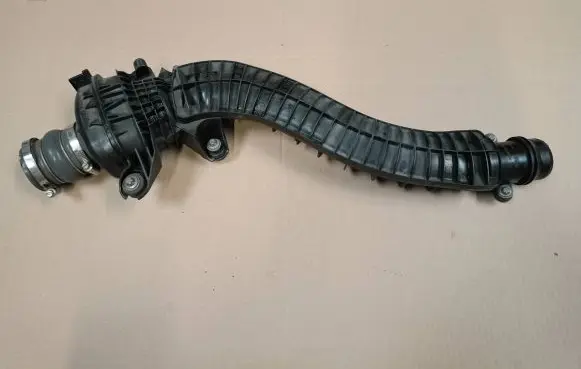 Mercedes-Benz B W247 Intercooler hose/pipe A6540980107