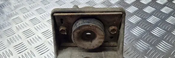 Renault Master II Gearbox mounting bracket 308760
