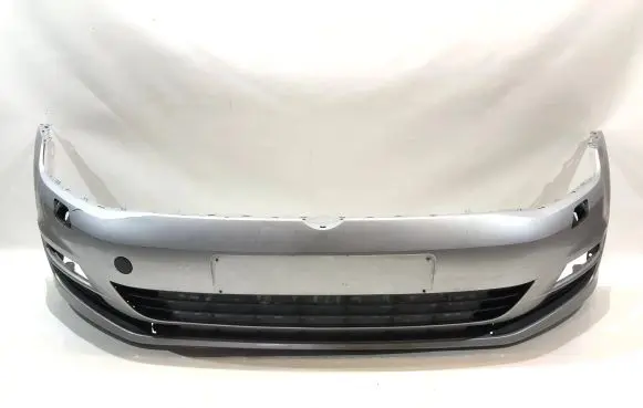 Volkswagen Golf VII Front bumper 5G0807221