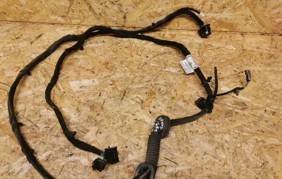 Opel Astra K Tailgate/trunk wiring harness 39070896 LD025 20168017231614