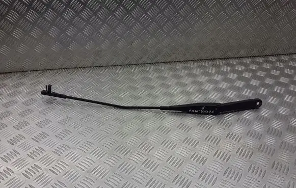Ford Focus Front wiper blade arm 4M5117526CD