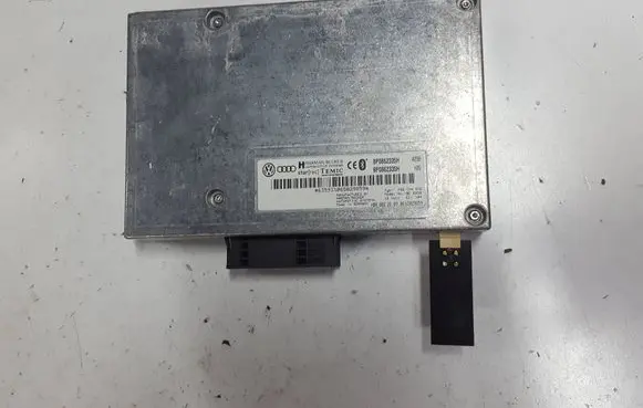 Audi A3 S3 8P Bluetooth control unit module 8P0862335HXAUTOPX 8P0862335H