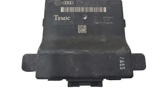 Audi A3 S3 8P Gateway control module 1K0907530D 1K0907951