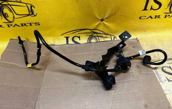 Dacia Sandero III Fuel line pipe 149117403R 149117984R