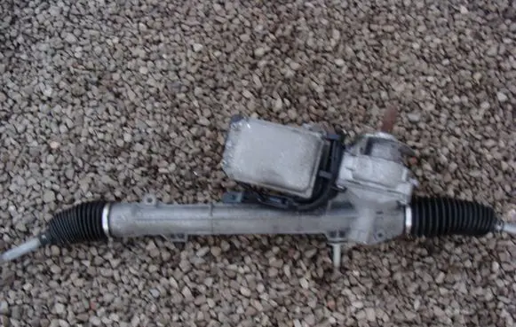 Citroen C3 Picasso Steering rack 6700002166