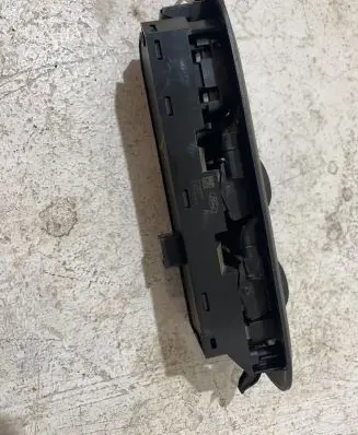 Ford Mondeo MK IV Other switches/knobs/shifts 7S7T14A132BC 07092011