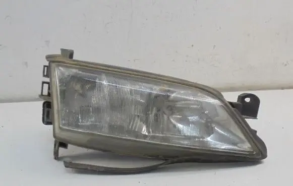 Opel Vectra B Headlight/headlamp 88201726