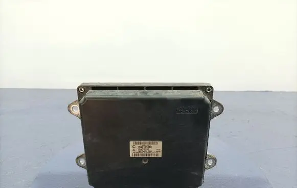 Mitsubishi Colt Engine control unit/module ECU 1860B156