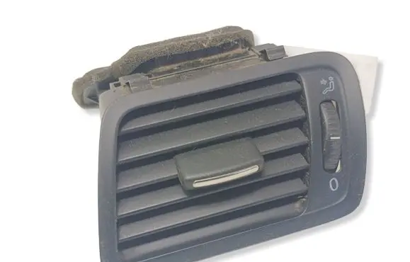 Volkswagen PASSAT B6 Dashboard side air vent grill/cover trim 3C1819701