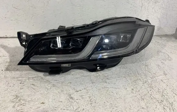 Jaguar F-Pace Headlight/headlamp