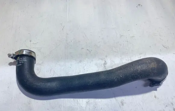 Land Rover Range Rover L405 Intercooler hose/pipe CPLA6F074DD