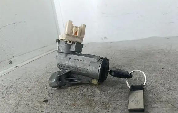 Toyota Yaris Ignition lock