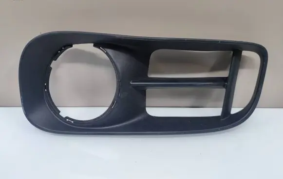 Mini Cooper Countryman F60 Front fog light trim/grill 51117390529