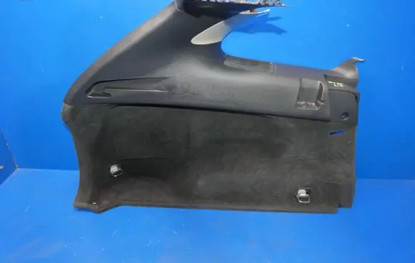 Volvo XC60 Trunk/boot side trim panel 