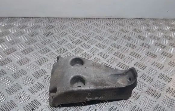 BMW 3 F30 F35 F31 Engine mounting bracket 6788609 685729
